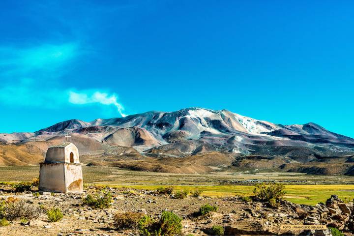 Lugares turísticos en Chile: cómo llegar al Parque Nacional Volcán Isluga
