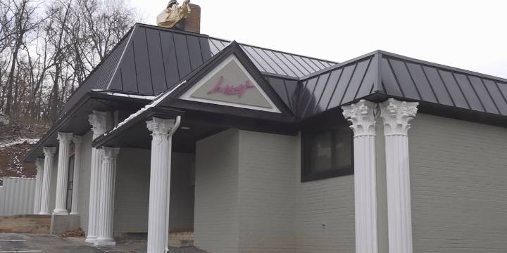 Neighboring businesses react to Roanoke strip club returning