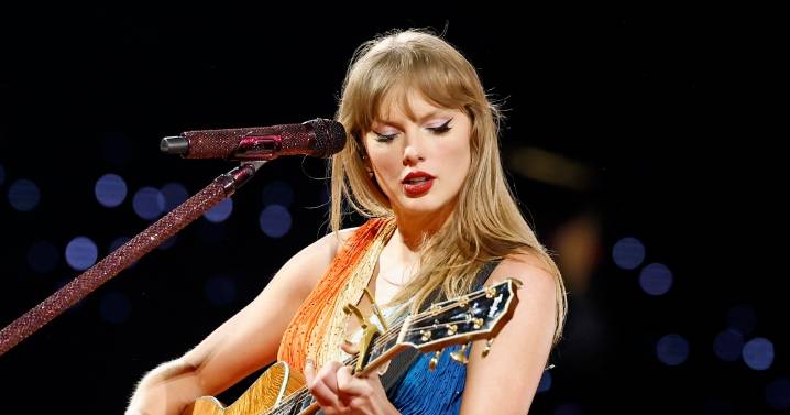 Taylor Swift Had Stomach Flu 'Multiple Times' During 'Eras Tour'