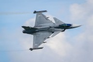 Saab defiende transparencia y alcance del contrato para la compra de aviones Gripen en Colombia