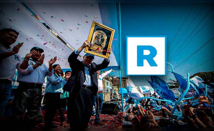 JEE ordena a López Aliaga no invocar temas religiosos y da 5 días para retirar propaganda electoral