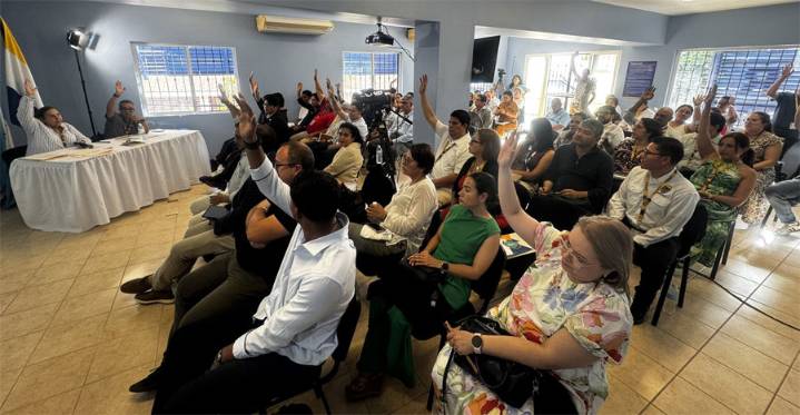 Año académico 2026 de la UNAH llevará el nombre de “María Elena Bottazzi”