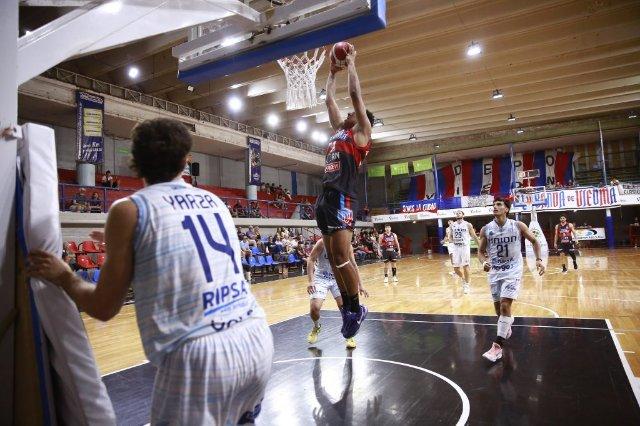 Unión se ilusionó un tiempo, flaqueó en el otro