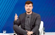 Planea MrBeast lanzar un servicio de telefonía móvil