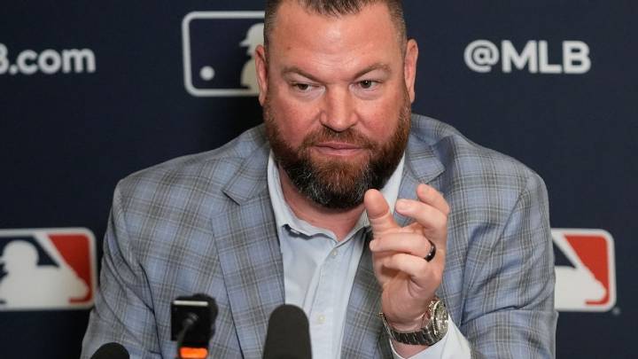 Schneider: Kiner-Falefa shouldn't be blamed for Game 7 loss