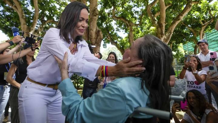 Corina Parisca, madre de María Corina Machado, llegó a Oslo para la entrega del Premio Nobel de la Paz