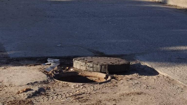 Golpe a las finanzas de Japama: Cuesta 6 mil pesos reponer cada alcantarilla robada