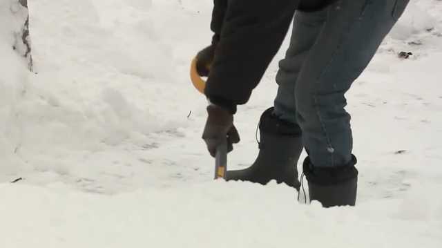 New legislation would require NH leases to assign responsibility for snow, ice removal