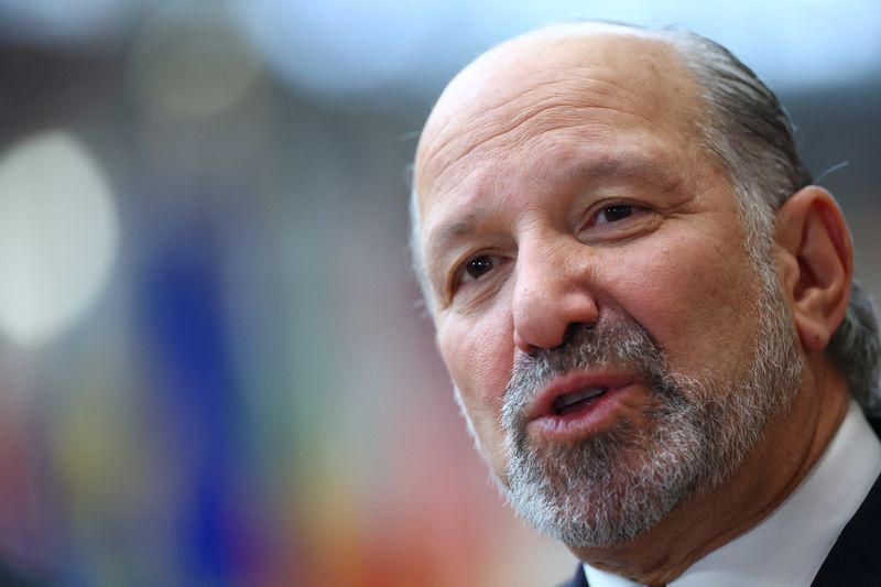 US to lower tariffs on South Korean autos to 15% effective Nov 1, Lutnick says