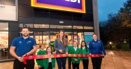 New Aldi in Yate opens its doors with help from Olympic star
