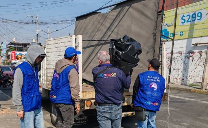 Avanzan obras de rehabilitación en inmediaciones del Estadio Banorte; restauran infraestructura peatonal