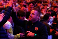 Auburn adds offensive tackle in final hours of early signing period