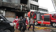 Indonesia: Fire in Jakarta office building kills at least 22