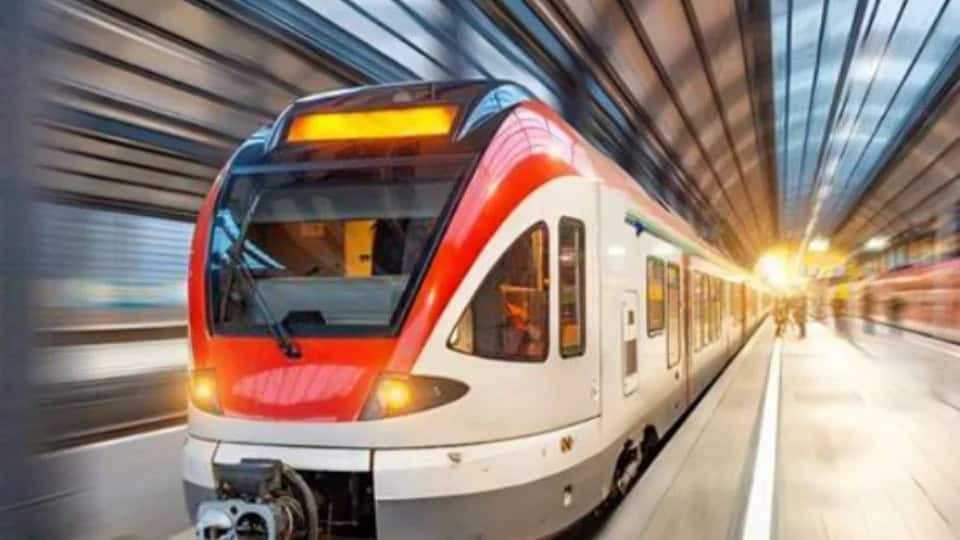 Avanza el tren Saltillo Monterrey: licitaciones y trenes