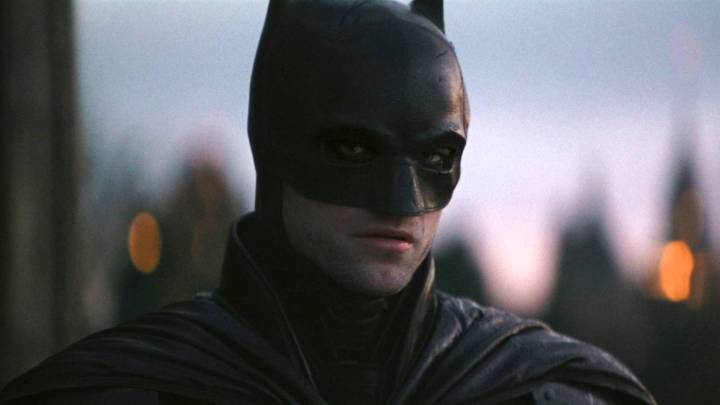 DCU's Fan-Favorite Bruce Wayne Choice Is Already Getting Called Batman In The Streets