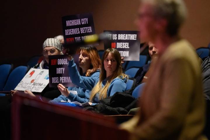 Concerns raised about Michigan City data center at IDEM meeting