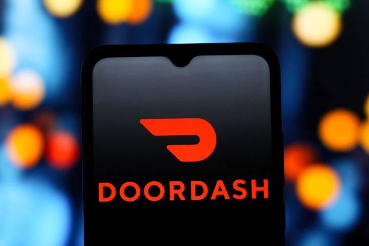 DoorDash Has Exclusive Deals on All Your Holiday Tech Needs from Apple to Beats Products