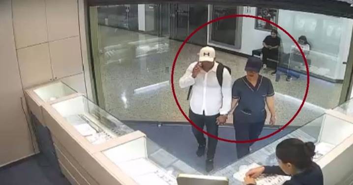Video revela cómo ladrones simularon ser pareja para cometer atraco en joyería de Bucaramanga