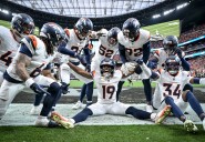 Broncos win 10th straight game, beat Raiders, 24