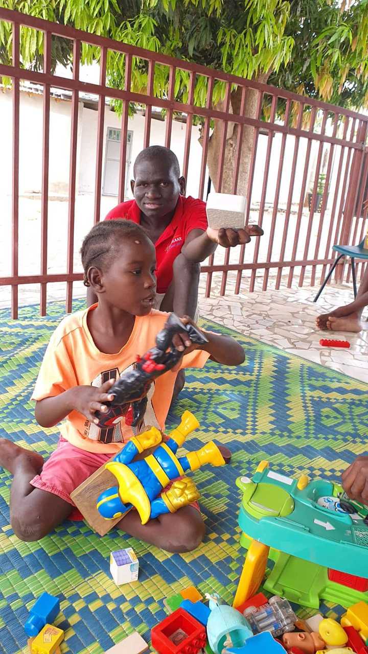 «Pedaleando hacia el futuro: bicicletas que cambian vidas» transforma la movilidad educativa en las zonas rurales de Gambia