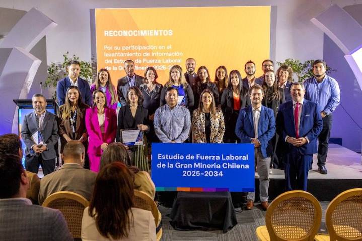 Nuevas tecnologías y gran cartera de inversión macarán la demanda laboral minera en la próxima década