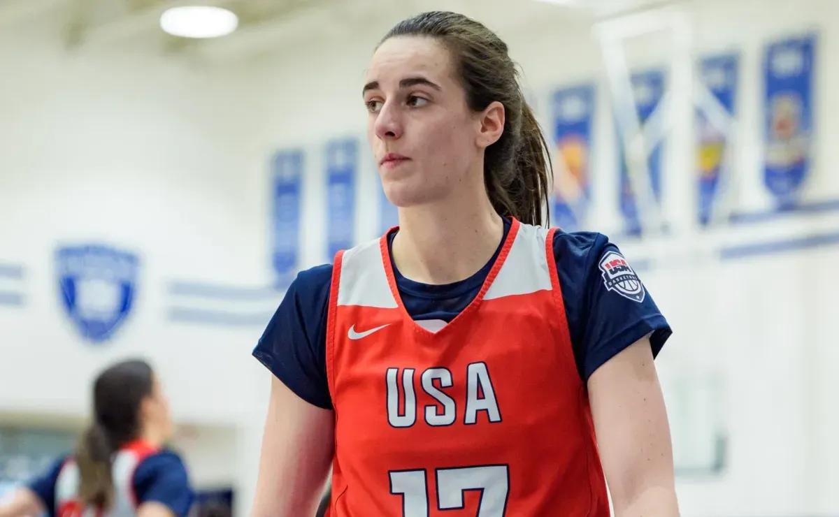 Caitlin Clark turns heads with major admission on WNBA CBA negotiations