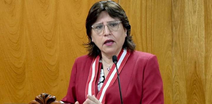 Delia Espinoza rechaza presunta decisión del TC que suspendería su reposición: "Deben respetar mis derechos"