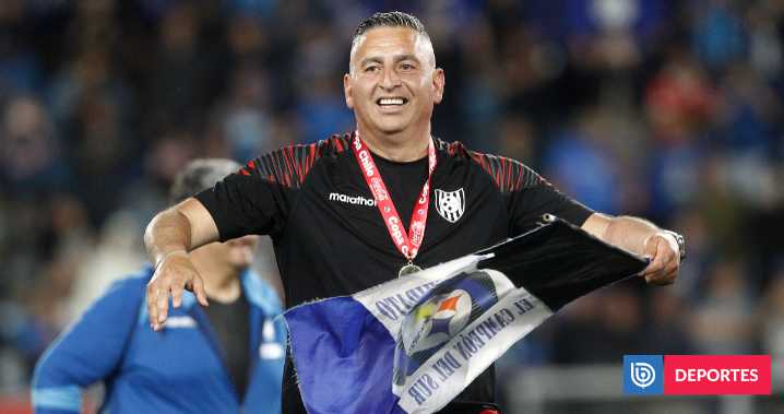 "Me costó por no tener representantes": Jaime García lloró tras el título de Huachipato en Copa Chile