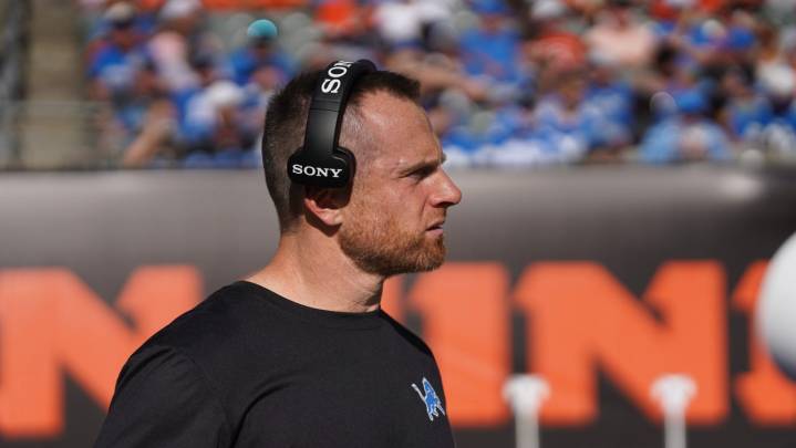 Lions TEs coach Tyler Roehl trending toward becoming OC at Iowa State