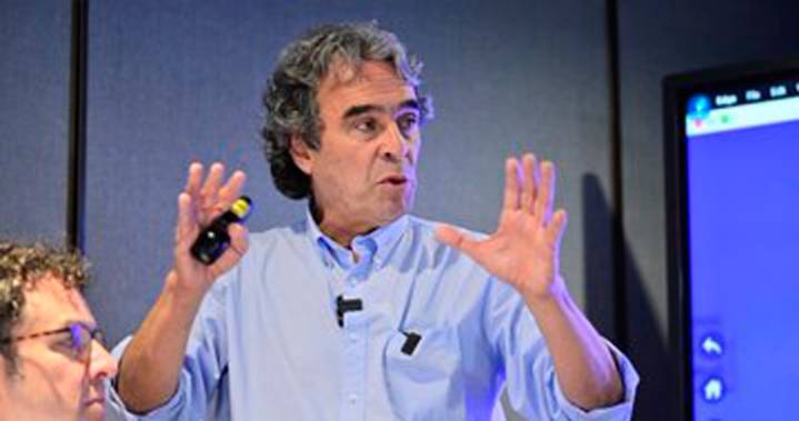 Fajardo notifica que no participará en las consultas interpartidistas de marzo de 2026