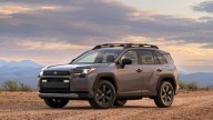 Edmunds SUV comparison: New Toyota RAV4 vs Honda CR