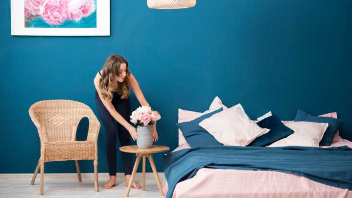 Gen Z Is Bringing Back A Mesh Of Nostalgic Home Decor Trends