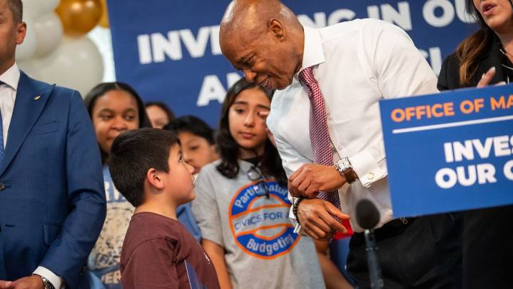 Mayor Adams embraces small class size mandate