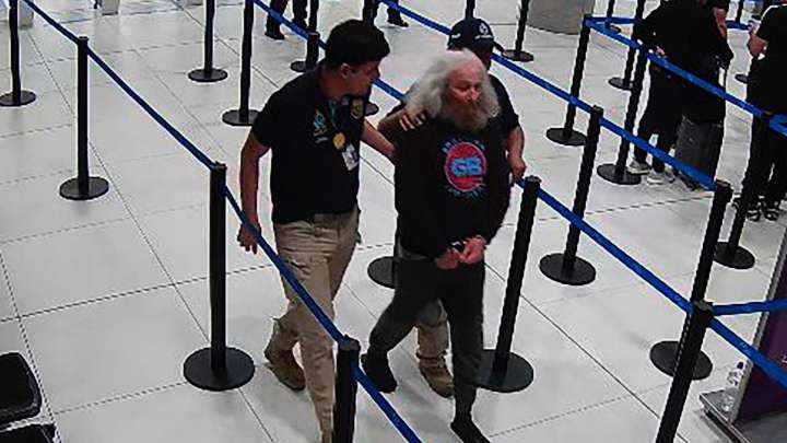 Extraditan a Perú a 'El Rubio', Hombre Acusado de Narcotráfico que Inspiró a 'La Casa de Papel'