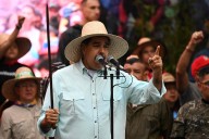Maduro exige al gobierno de EU frenar el "intervencionismo" sobre Venezuela