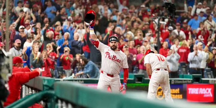 Kyle Schwarber discusses returning to Phillies on 5