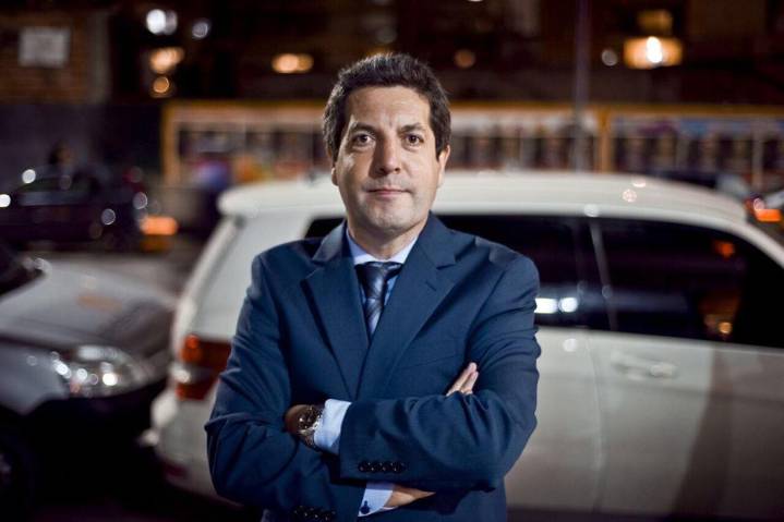 “Nos hemos vuelto el basurero del mundo”: alerta del sector textil por el ingreso de ropa usada