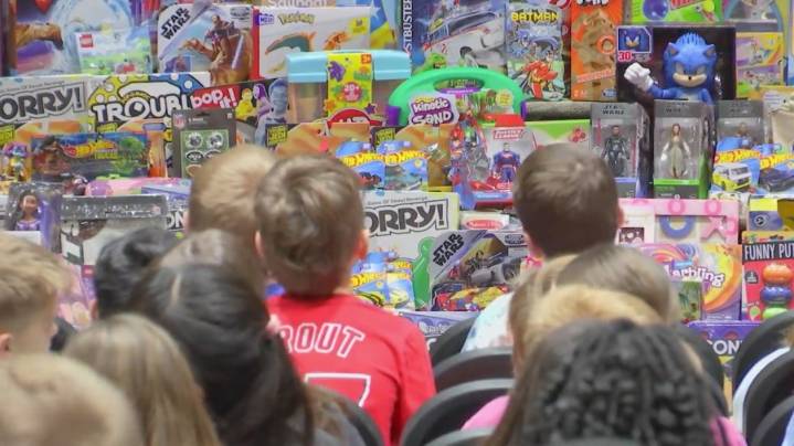 South Colonie schools kick off toy drive for Toys for Tots