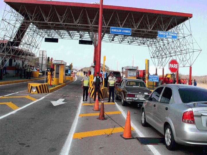 Ministerio de Transporte anuncia nuevas tarifas de peajes nacionales