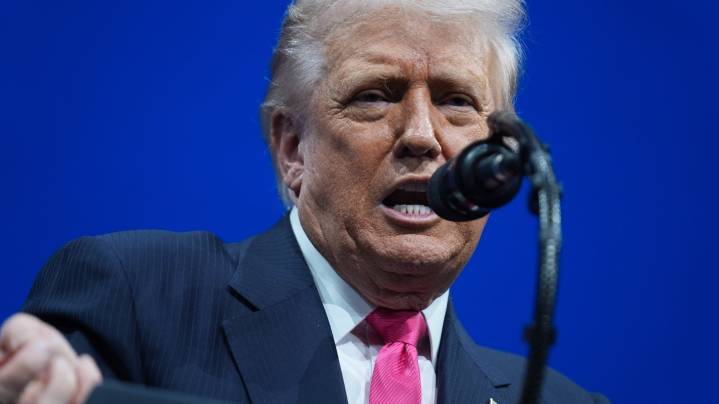 Trump’s Own Mortgages Match His Description of Mortgage Fraud, Records Reveal