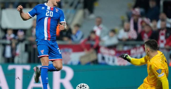 Girona coach says goalkeeper Livakovic won't play for the team again