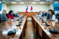 Chile y Perú aceleran patrullajes en la frontera tras días de tensión y migrantes varados