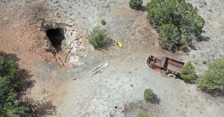 First abandoned uranium mine cleanups have begun under New Mexico initiative