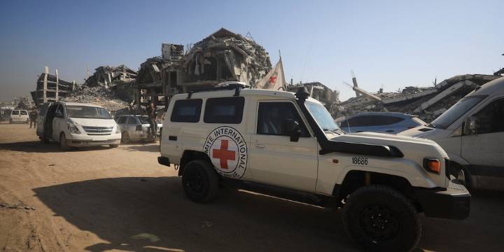 Israel confirmó que los restos enviados por Hamas desde Gaza no corresponden a ninguno de los rehenes fallecidos