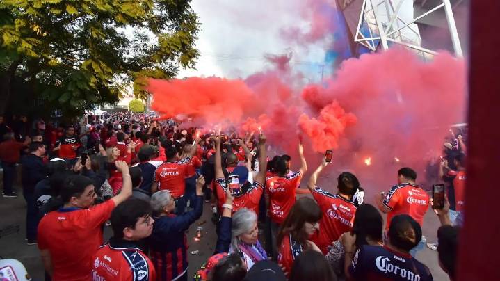 Preparan transmisión del partido de vuelta en el Sergio León Chávez