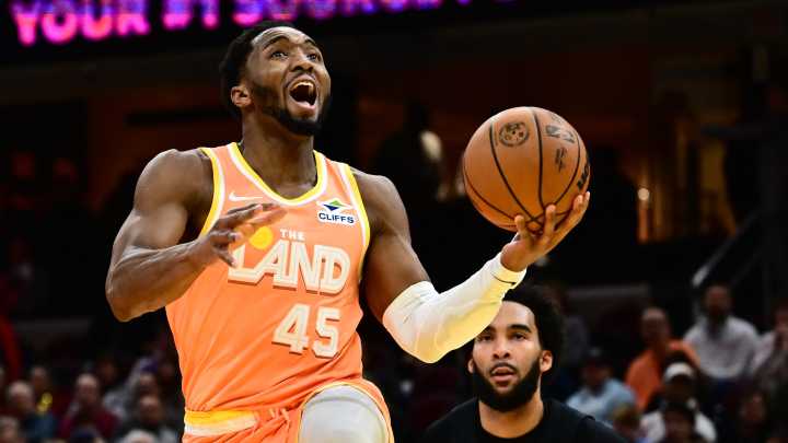 Warriors at Cavaliers odds, picks and predictions