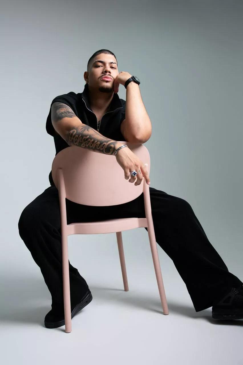 El cantante colombiano Perdand listo para conquistar Venezuela con su nuevo tema «Si te Decides «