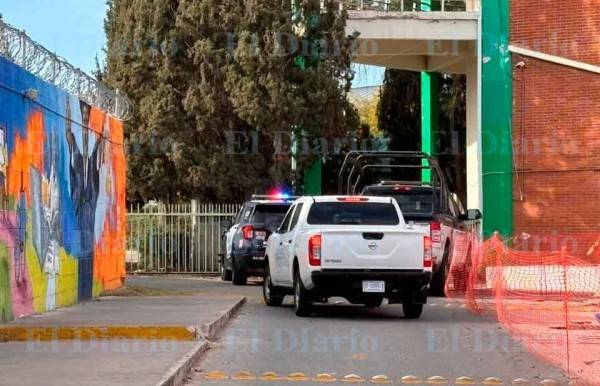 Reportan a alumno con arma de fuego en el Bachi 8