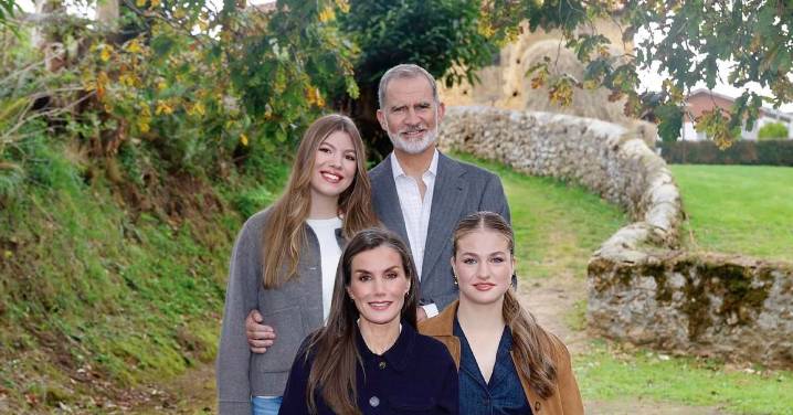Este año la felicitación navideña de los Reyes y sus hijas hace un 'guiño' a Córdoba