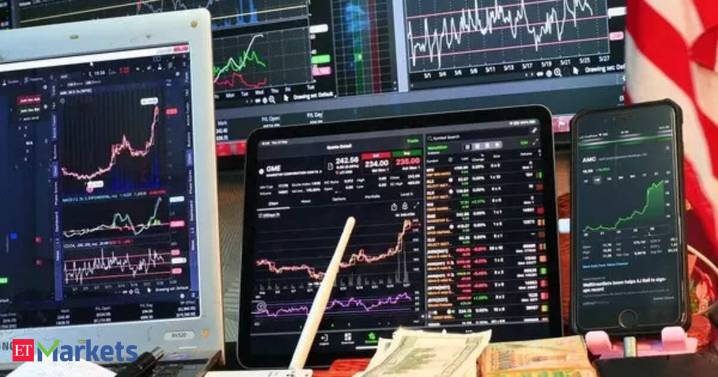 Asian stocks snap three-day gains, Japan leads drop